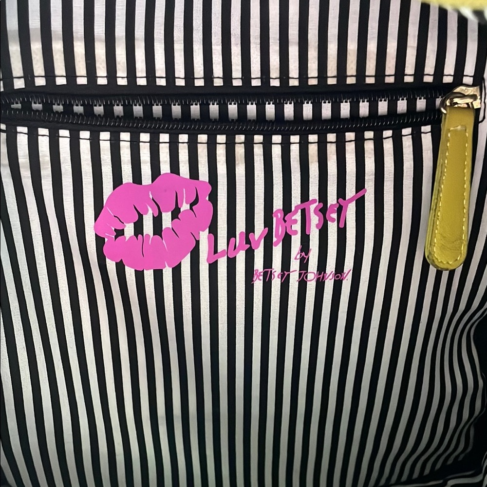 Betsey Johnson Quilted Backpack with Yellow Pom Pom - Picture 3 of 8